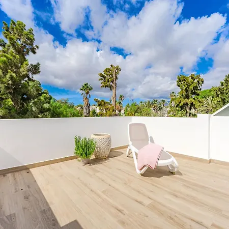 Palmera Sky Terrace 公寓